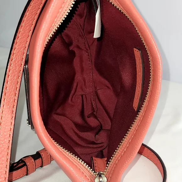 Marc Jacobs New York Classic Leather Crossbody bag. - Picture 7 of 14